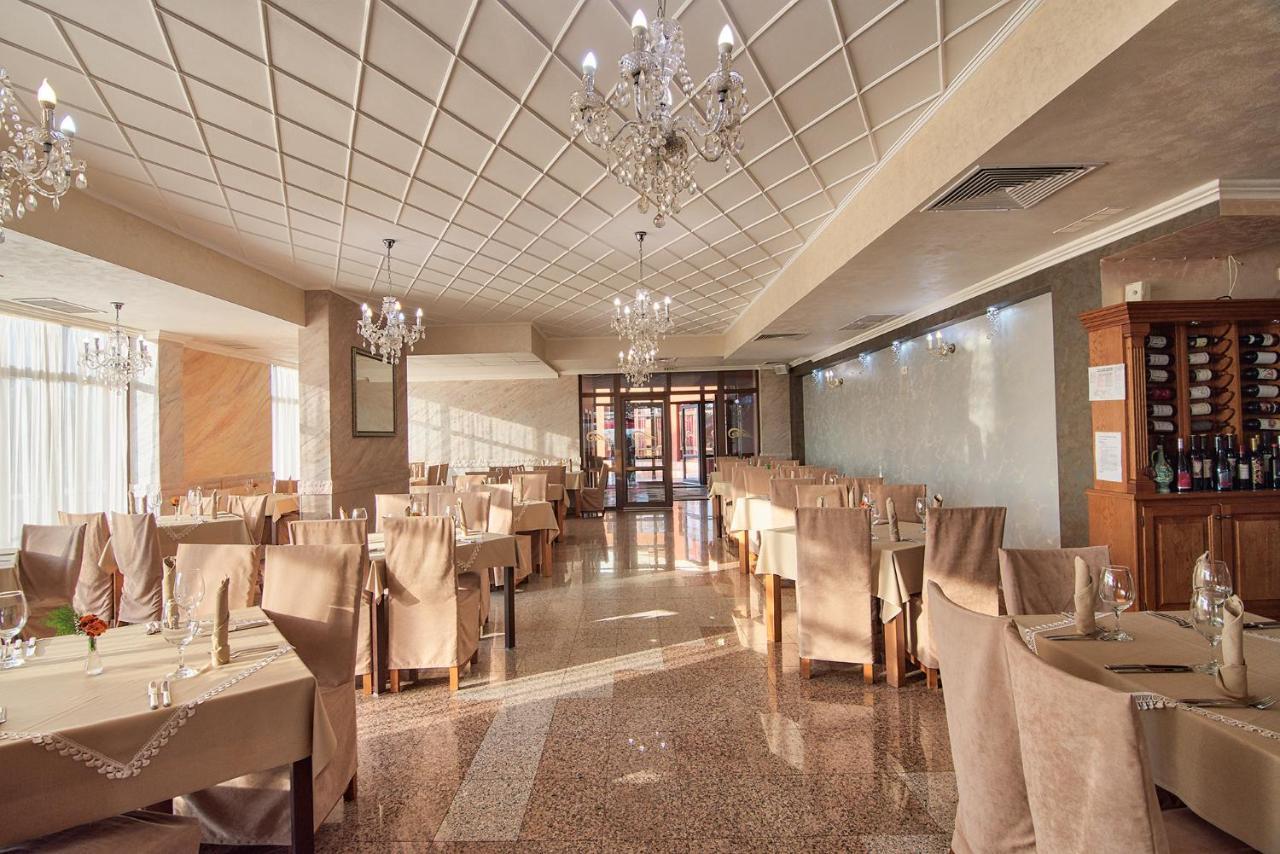 Park Hotel Arbanassi Exterior photo