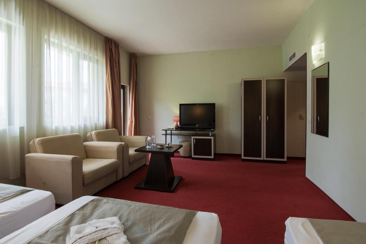 Park Hotel Arbanassi Exterior photo
